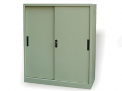 Stahlschrank mit Schiebetür